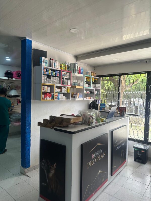 Clinica Veterinaria Plutos (8)